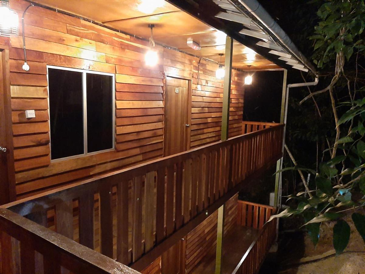 Utan Teluk Nipah Villa Pekan Pangkor Buitenkant foto